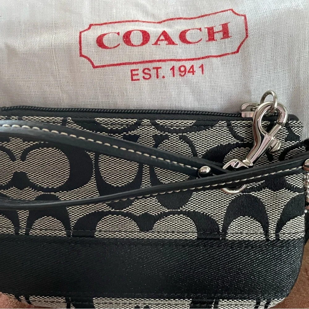 Coach Signature “C” Black and White Jacquard Canvas Wristlet Silver Hardware - Picture 2 of 3